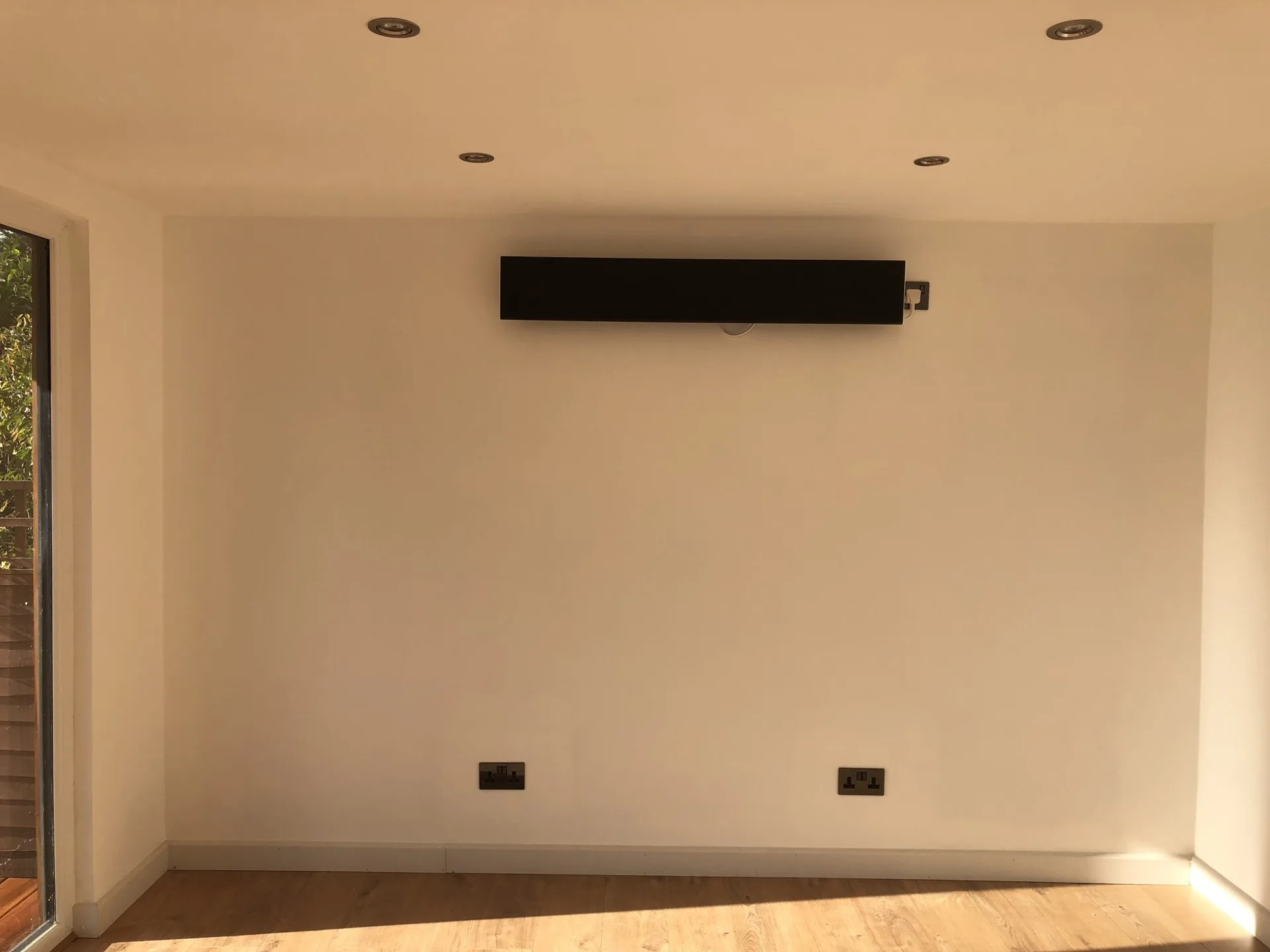 4.2m x 3.5m office finished